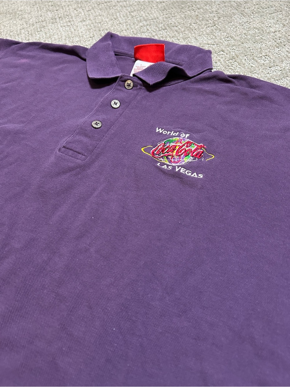 Vintage World Of CocaCola Las Vegas Purple Embroidered Polo Shirt Mens Large 90s